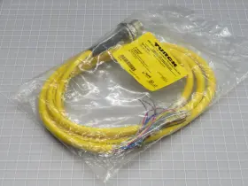19-19-2-S717 TURCK Csfd Connector Male Receptacle Panel Mount