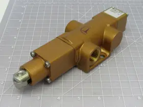 VCS-2502-18S VERSA Valve