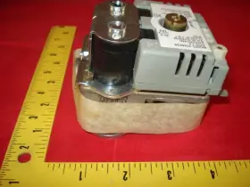 25M43S WHITE RODGERS Dual Solenoid Gas Valve #3