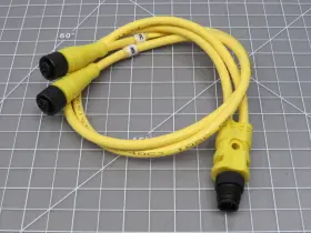1200680096 WOODHEAD Mic Line Splitter Cable