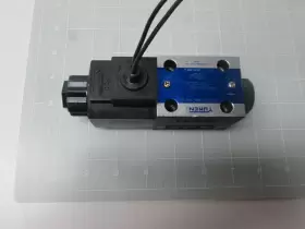 DSG-01-2B2-D24-50355 YUKEN Directional Valve #2
