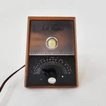Vintage Seth Thomas Electric Tube-powered Metronome, Model E962-000, Tested. Fixed Price $59.99.
