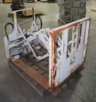 Cascade Corporation 45e-phs-a012 Push Pull Slipsheet Forklift Attachment. Fixed Price $3500.00.