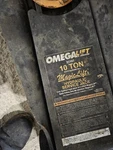 Omega Lift 10 Ton Hydraulic Jack. Fixed Price $500.00.
