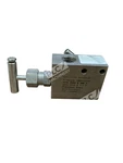 Hex Valve Hm591u3331412 Stainless Steel Instrument Manifold. Fixed Price $235.00.