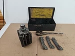Ammco Model 500 Self Lubricating Cylinder Hone W/metal Storage Box. Fixed Price $99.99.