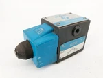 New Vickers Dg4s4-016b-b-60 Directional Control Valve 110/120vac 879158 - No Box. Fixed Price $384.95.