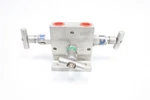 Kenmac Mstb4nat Stainless 3 Valve Manifold 6000psi. Fixed Price $131.45.