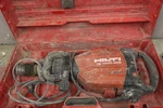 Hilti Te 1000 Avr Demolition Breaker Kit 120v, Carry Case + Warranty. Fixed Price $682.84.
