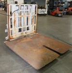 Cascade Corporation 45e-pxs 3,200 Lb Push Pull Hyd Forklift Attachment. Fixed Price $4000.00.