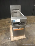 Frymaster Re117csc Electric Digital Deep Fryer 208 Volts 1 Phase Year 2019. Fixed Price $3900.00.