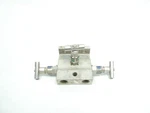 Kenmac Mstb4nat Stainless 3 Valve Manifold 6000psi. Fixed Price $83.50.