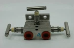 Anderson Greenwood 3 Valve Manifold For Rosemount 3051 Dp Transmitter, -surplus-. Fixed Price $498.00.