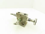 Kenmac Mstb4nct 3 Valve Differential Pressure Manifold Ss Ball Tip 1/2" Npt. Fixed Price $74.99.