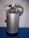 9817 Alloy Products Pressure Tank 304 Mawp 165psi -20*to100*f Mfg 2003 24"x12". Fixed Price $350.00.