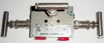 Arco Anderson Greenwood M1his-4 3-valve Manifold 2-block 1-equalize, Remote Mnt. Fixed Price $543.40.
